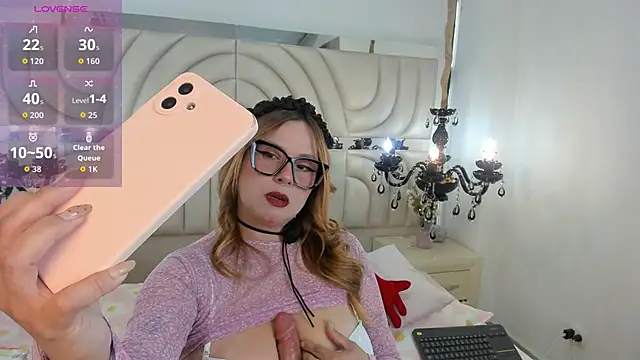Paulette_roux webcam