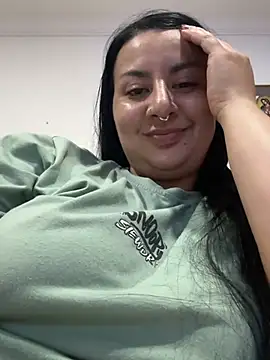 Abril_Luv webcam