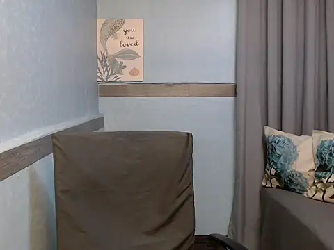 xMeganFucks69 webcam