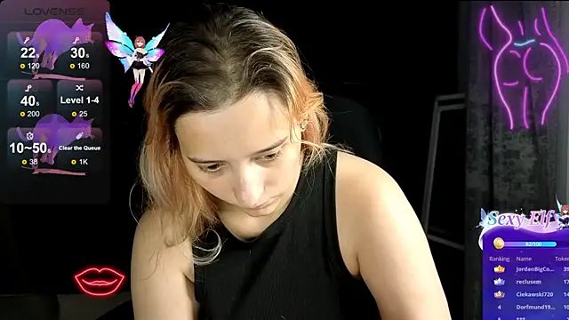 RachelPirce live cam on StripChat