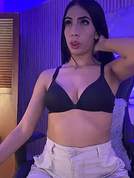 Naho_19 live cam on StripChat