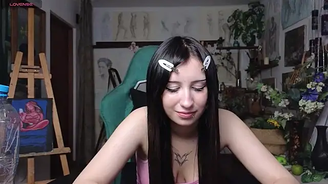 EffieMeowley webcam