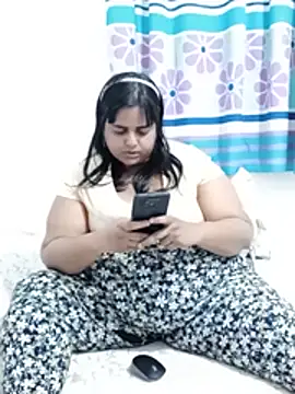 SusanaEshwar webcam