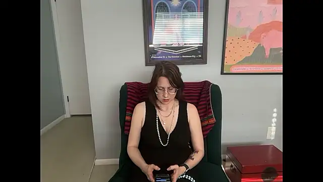 MommyGoddessL