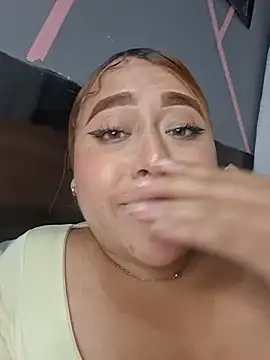 venuscopper live cam on StripChat