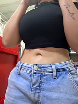 Sara_fun live cam