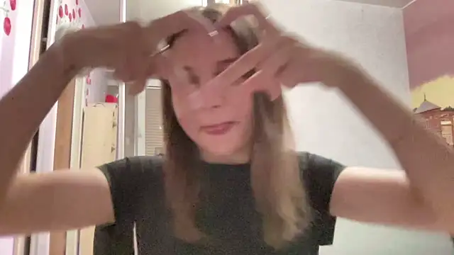 HwaTrippel live cam on StripChat