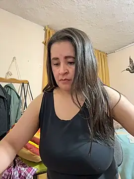 latinfemale webcam