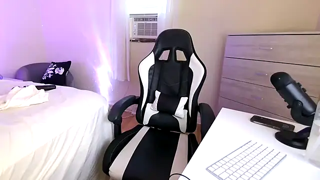 fitandfriskyx webcam