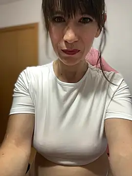 AlanaRius18 live sex cam