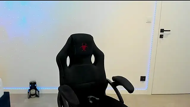 BadBoyVibes84 webcam