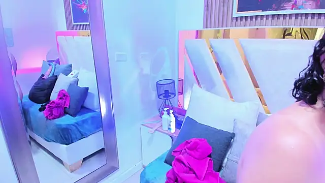Luna_Naughty1 webcam