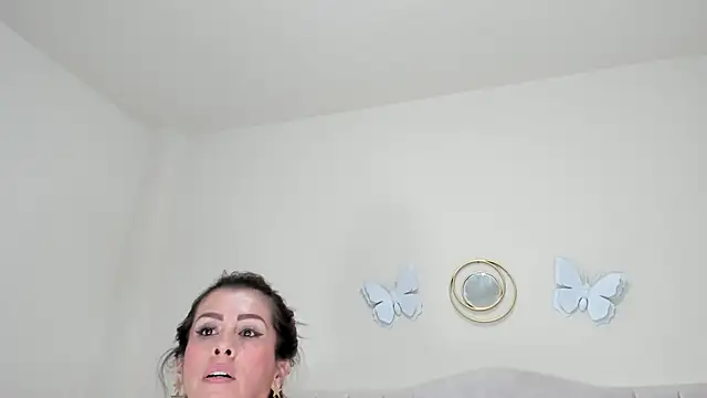 Valeria_Cruz83 webcam