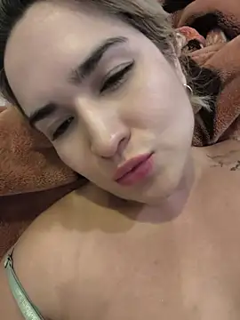 violet-grey webcam