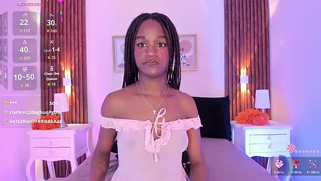 Chloebrunnie webcam