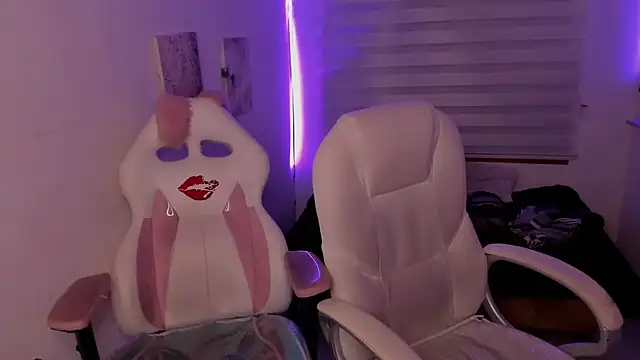 Agatha_Marin webcam