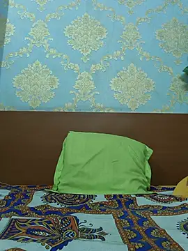 devika_91 webcam