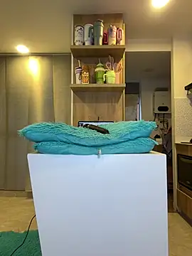 tabata_monroee webcam