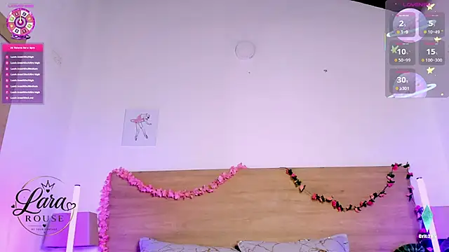 LaraRous webcam
