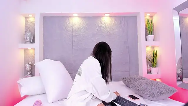 Mia_honey3 webcam