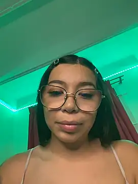 maaddyXXX webcam