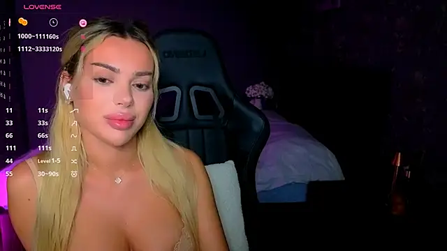 Ayla__Demir webcam