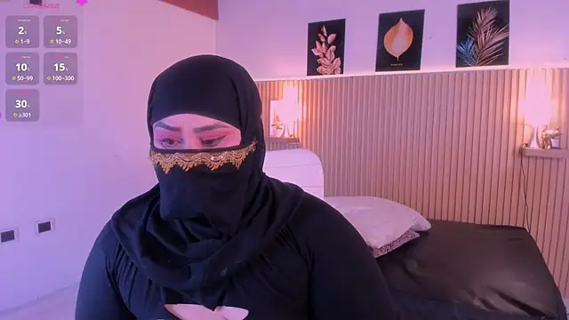 samanee_konn webcam