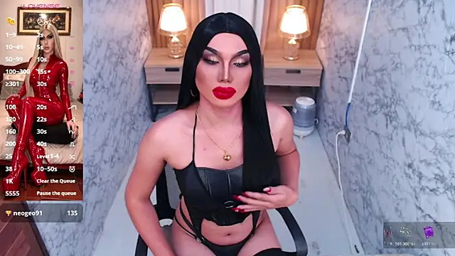Victorias_DomWorld webcam