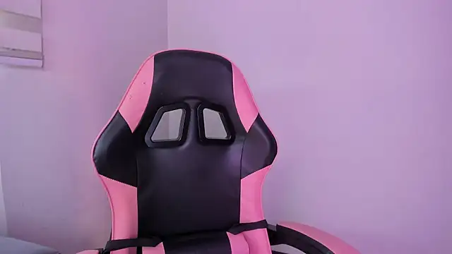 Arianna_Jannes webcam