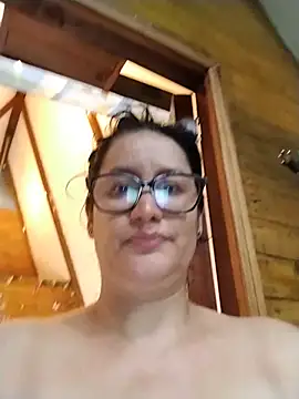 keilymadam Live Webcam on Stripchat