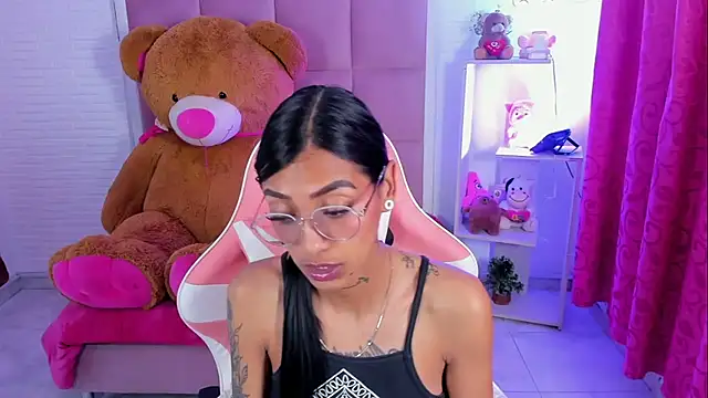 KarlaSlutSkinny__ webcam