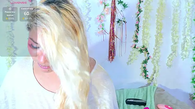 IvonnyBon_gh webcam