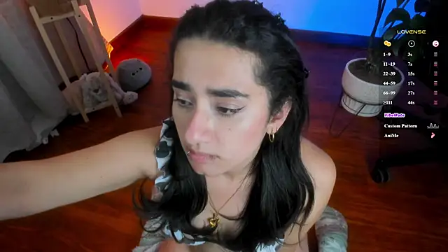 Anya_Volkov webcam