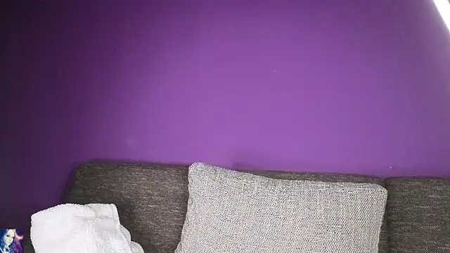 Milla4you_ webcam