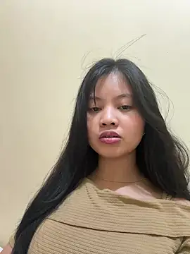 kylie111777 (F young) - Tease me