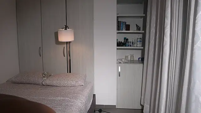 Paradise_boy__ webcam