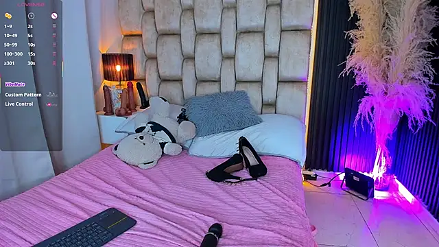 little_sophie18 webcam