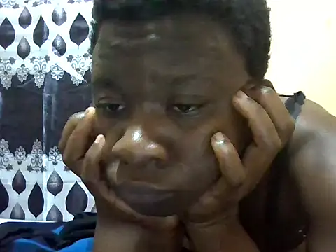 NaughtyNyra webcam