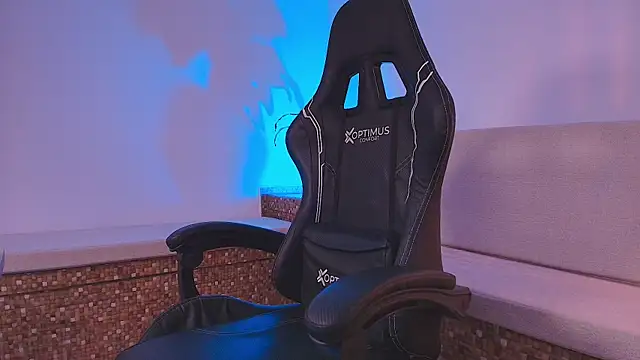 Ryaan_Stone webcam