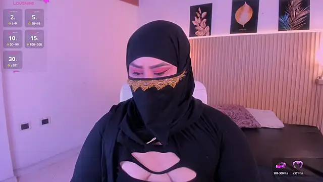 samanee_konn webcam