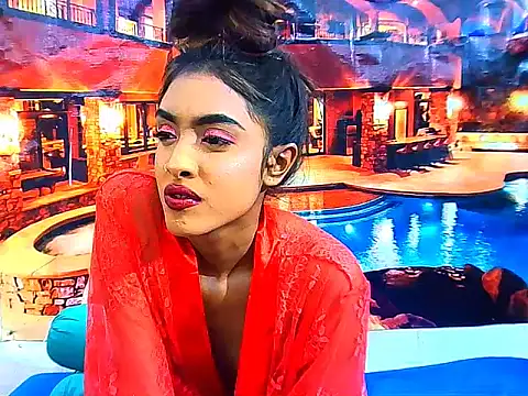IndianPretty14u2Luv webcam