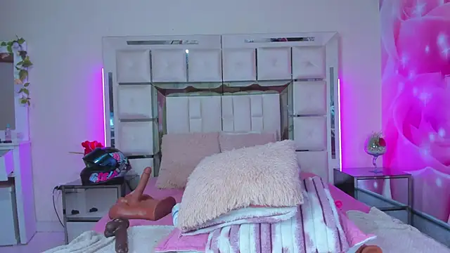 mia_peyton webcam
