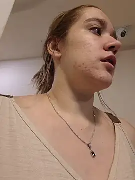 NaomiShimizu webcam