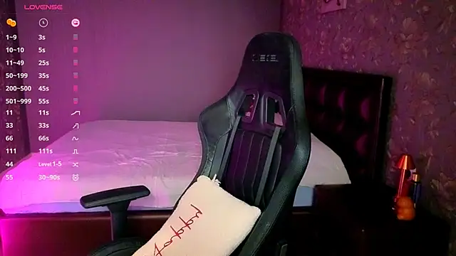 Ayla__Demir webcam