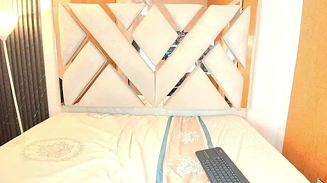 Alison_Chan_ webcam