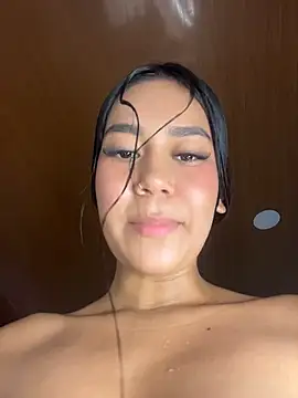 ALANAH_KITTY webcam