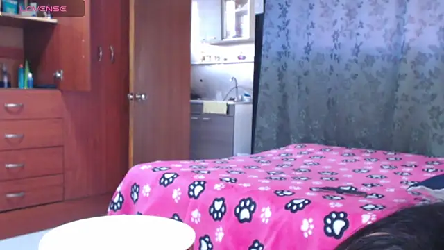 miia-big1boobs_ webcam