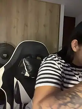 XXXAngella webcam