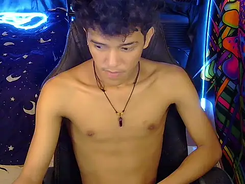 hugekenbigcock webcam