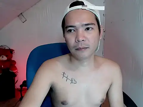 MANIACasianX webcam